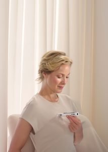 BeamO revolutionary 4-in-1 MultiScan device for personal, family and teleconsultation use.A complete health tool for your heart and lungs.