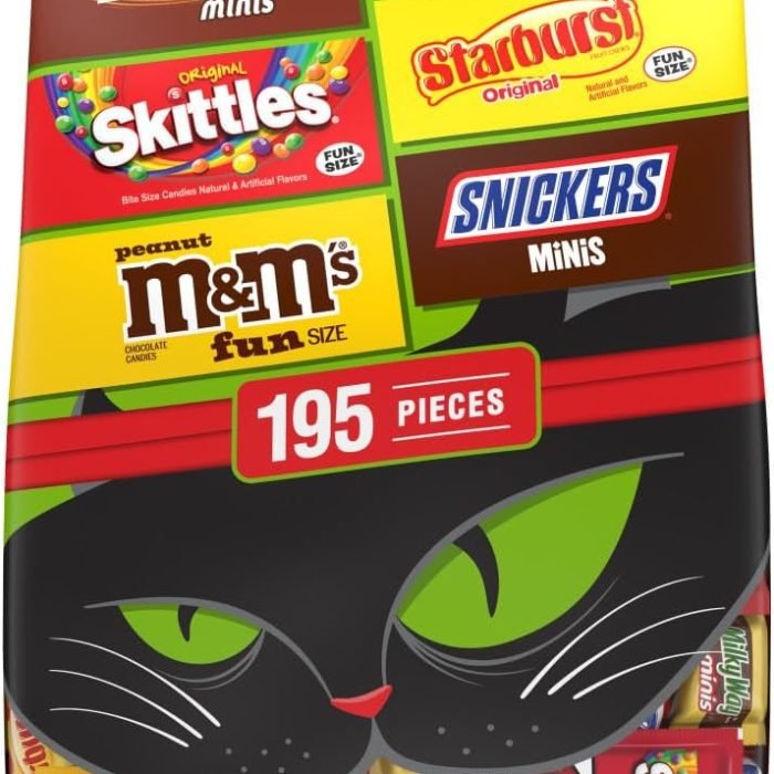 M&M's. SNICKERS & More Fun Size Halloween Candy Variety Pack. 195 Ct Bulk Bag
