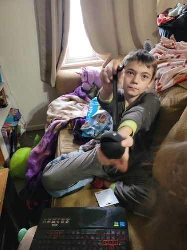 Otamatone Japanese Electronic Musical Instrument Portable Music Synthesizer from Japan by Maywa Denki Studio Award Winning. Educational Fun Gift for Children. Teens & Adults - Black photo review