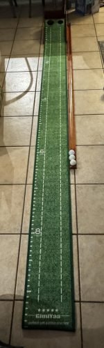 GimYaa Golf Putting mat Green Indoor and Outdoor with Auto Ball Return.Game Practice Golf Gifts for Home. Office. Backyard Indoor Golf and Outdoor Use. Crystal Velvet Mat photo review