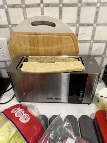 Mueller UltraToast Full Stainless Steel Toaster 4 Slice. Long Extra-Wide Slots for Bagels and Waffles. 6 Browning Levels. LED Display. Cancel/Defrost/Reheat Functions & Removable Tray. Kitchen Gadgets photo review