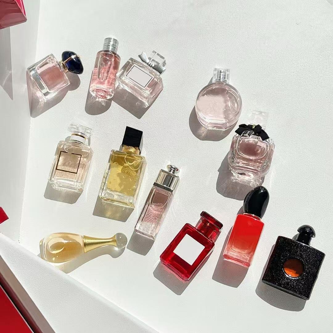 12-Piece Mini Gift Box Set Special Day Mini Fragrance Festival Mixed Fragrance Gift Box